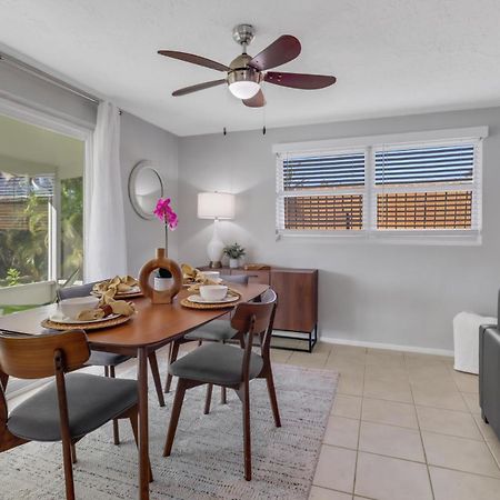 Little Beach House W/ Pool&Spa - 5 Minutes To Vanderbilt Beach North North Naples エクステリア 写真